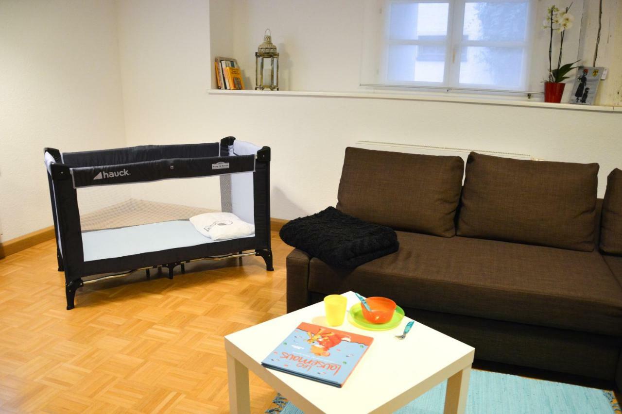 Old Town Apartment *